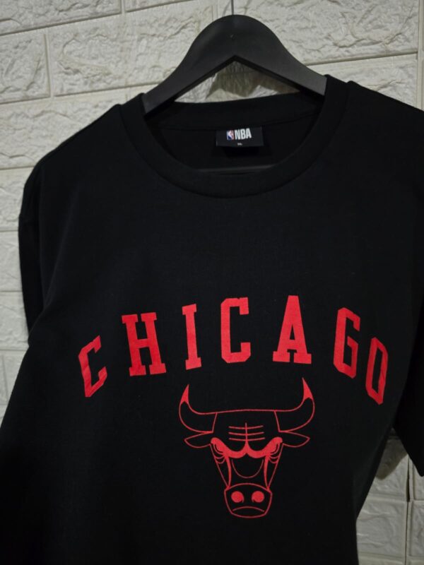 "New Era NBA Chicago Bulls Script Oversized T-Shirt".