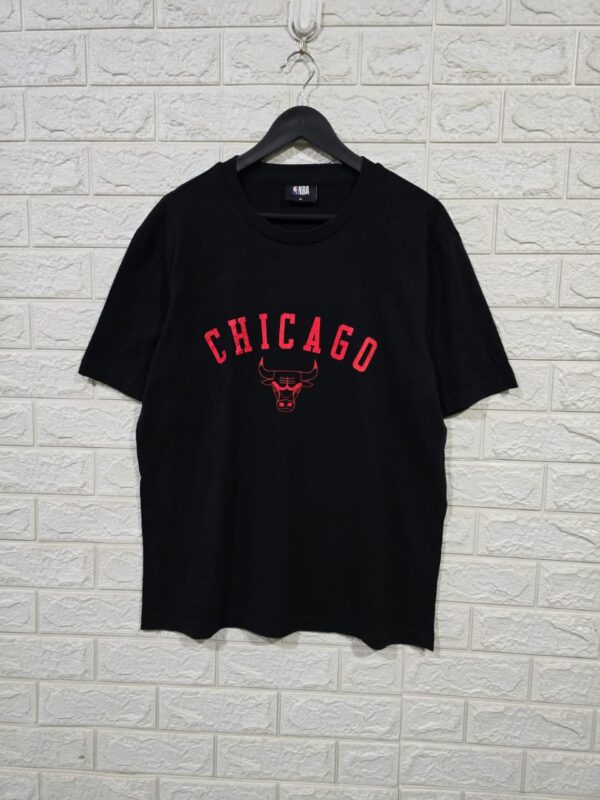 "New Era NBA Chicago Bulls Script Oversized T-Shirt".